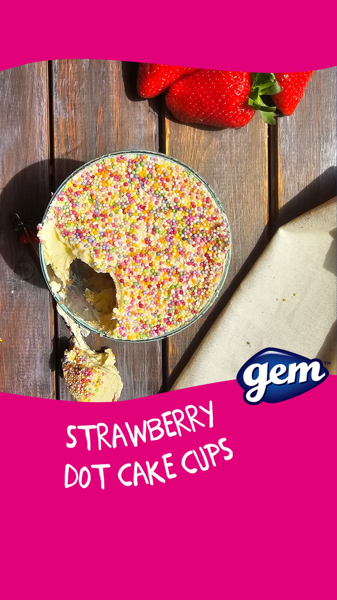 Strawberry Dot Cake Cups 